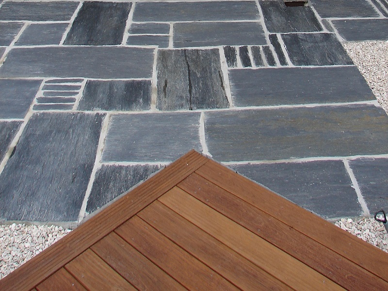 dallage quartzite noir